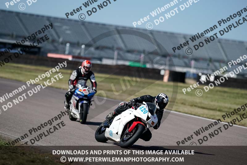 Rockingham no limits trackday;enduro digital images;event digital images;eventdigitalimages;no limits trackdays;peter wileman photography;racing digital images;rockingham raceway northamptonshire;rockingham trackday photographs;trackday digital images;trackday photos